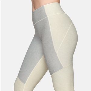 NWT Outdoor Voices 3/4 Warm-Up Legging (NEW)